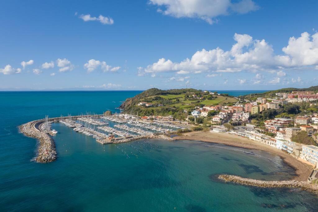 Appartamento Sirena A 2 Passi Dal Mare Piombino Exteriér fotografie